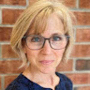 Meet your Posher, Caroline